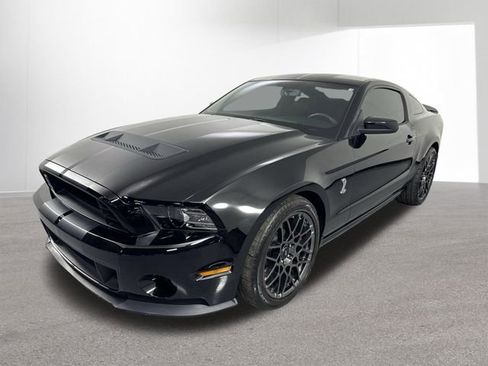 Used 2014 Ford Mustang Shelby GT500 w/ Equipment Group 821A image 22