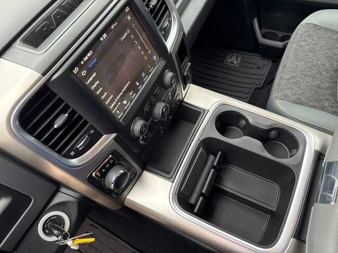 Used 2018 RAM 1500 Big Horn AWD/4WD image 30