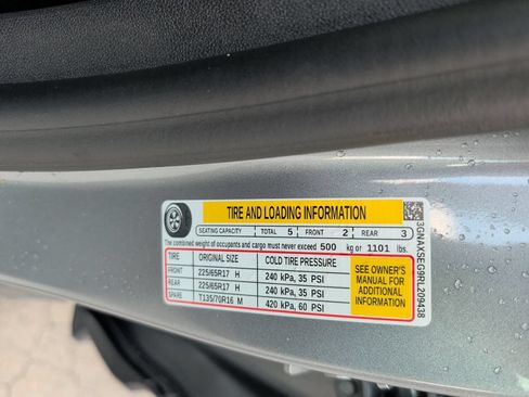 Used 2024 Chevrolet Equinox LS w/ LS Convenience Package AWD/4WD image 23