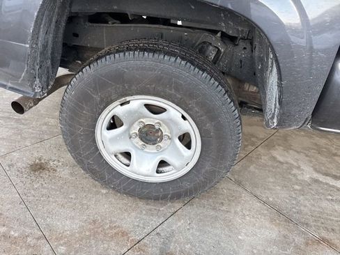 Used 2023 Toyota Tacoma SR image 10