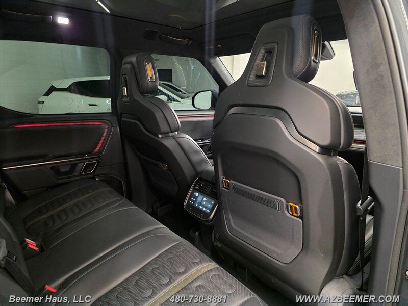 Used 2022 Rivian R1T Adventure AWD/4WD image 34