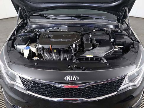 Used 2017 Kia Optima LX image 16