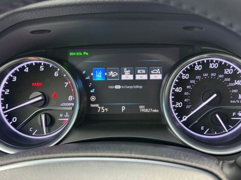Used 2018 Toyota Camry XLE w/ Audio Package FWD image 14