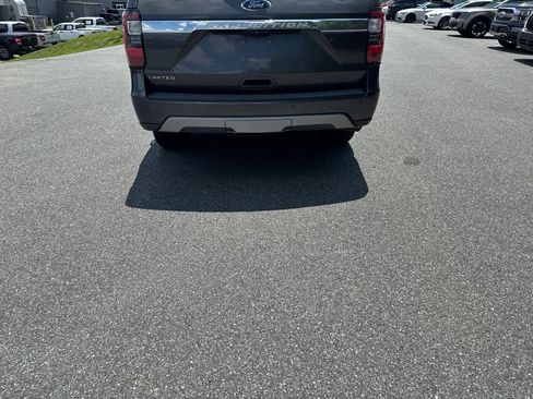Used 2021 Ford Expedition Limited AWD/4WD image 5