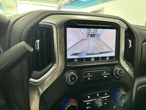 Used 2021 Chevrolet Silverado 2500 LTZ image 21