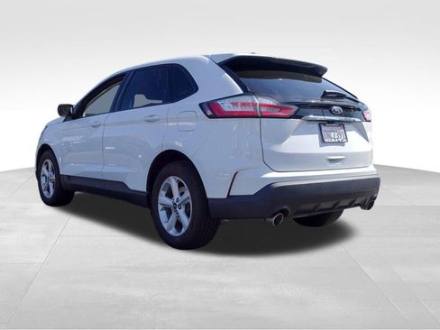 Used 2019 Ford Edge SE w/ SE Fleet Driver's Package image 6