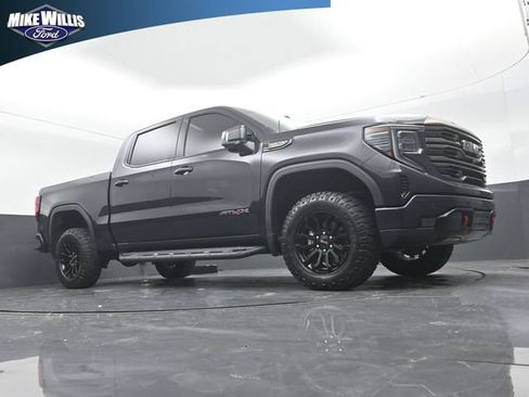 Used 2023 GMC Sierra 1500 AT4X AWD/4WD image 17