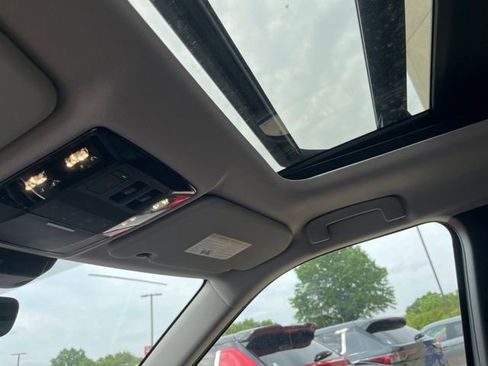New 2026 Mitsubishi Outlander AWD image 27