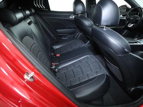 Used 2023 Kia Stinger GT2 AWD/4WD image 35