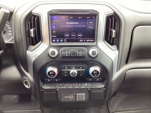 Used 2021 GMC Sierra 1500 SLE AWD/4WD image 18