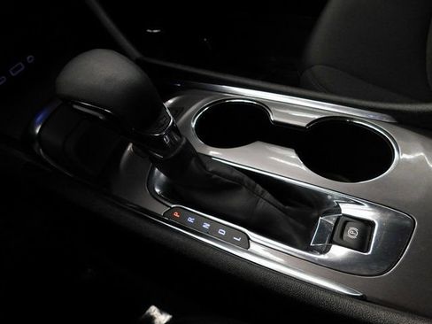 Used 2023 Chevrolet Malibu LT image 29