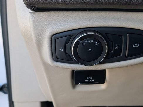 Used 2020 Lincoln MKZ Reserve w/ Luxury Package FWD image 29