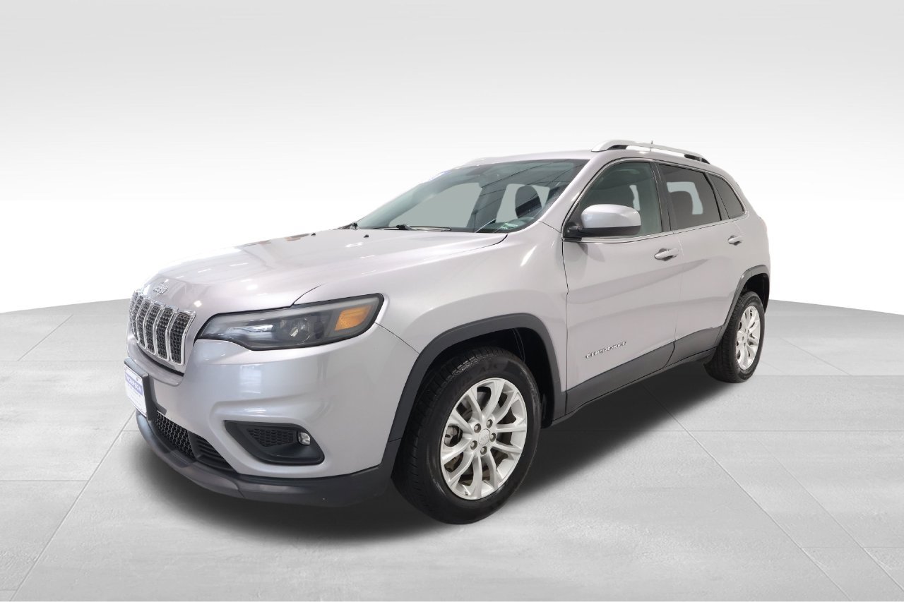 Used 2019 Jeep Cherokee Latitude w/ Popular Appearance Group FWD image 6