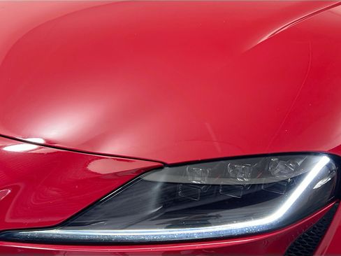 Used 2024 Toyota Supra RWD image 11
