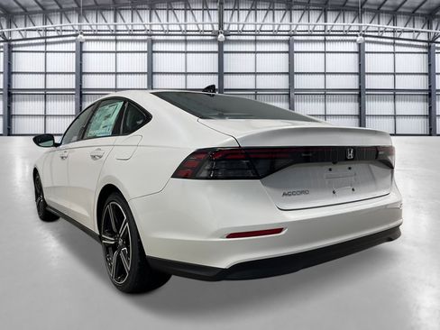 New 2026 Honda Accord SE image 3