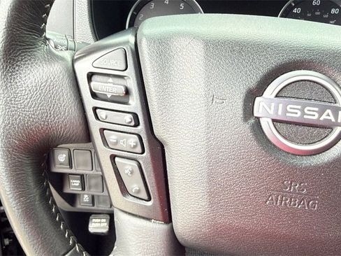 Used 2024 Nissan Frontier SV w/ SV Convenience Package image 7