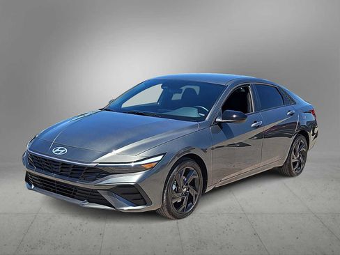 New 2026 Hyundai Elantra Sport FWD image 4