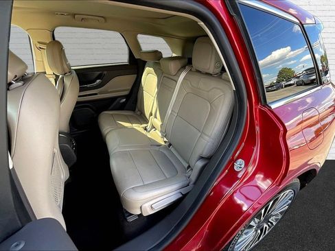 Used 2020 Lincoln Corsair Reserve w/ Equipment Group 202A AWD/4WD image 22