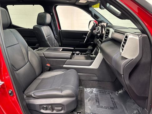 Used 2025 Toyota Tundra Platinum AWD/4WD image 11