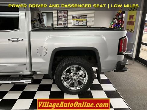Used 2017 GMC Sierra 1500 SLT w/ SLT Premium Package image 9