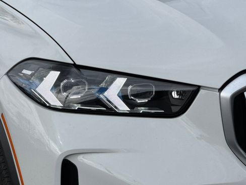 Used 2025 BMW X5 xDrive40i image 10