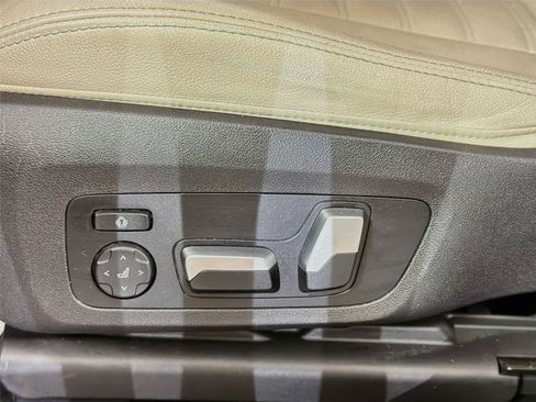 Used 2022 BMW X4 M40i AWD/4WD image 18