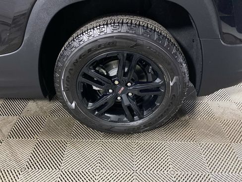 Certified 2023 GMC Terrain AT4 w/ Infotainment Package II AWD/4WD image 10