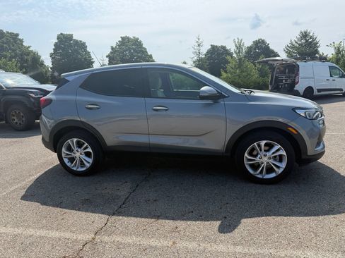 Used 2023 Buick Encore GX Preferred w/ Cold Weather Comfort Package FWD image 4