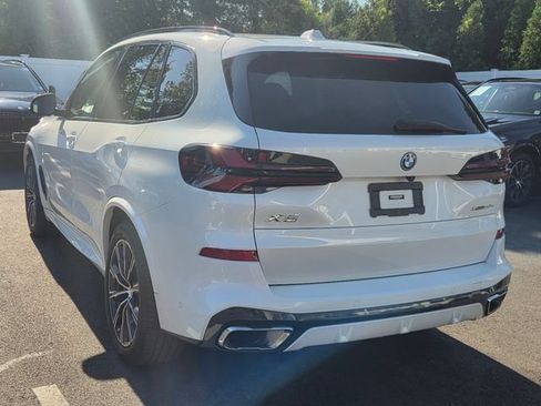 Used 2024 BMW X5 xDrive50e w/ Executive Package AWD/4WD image 7