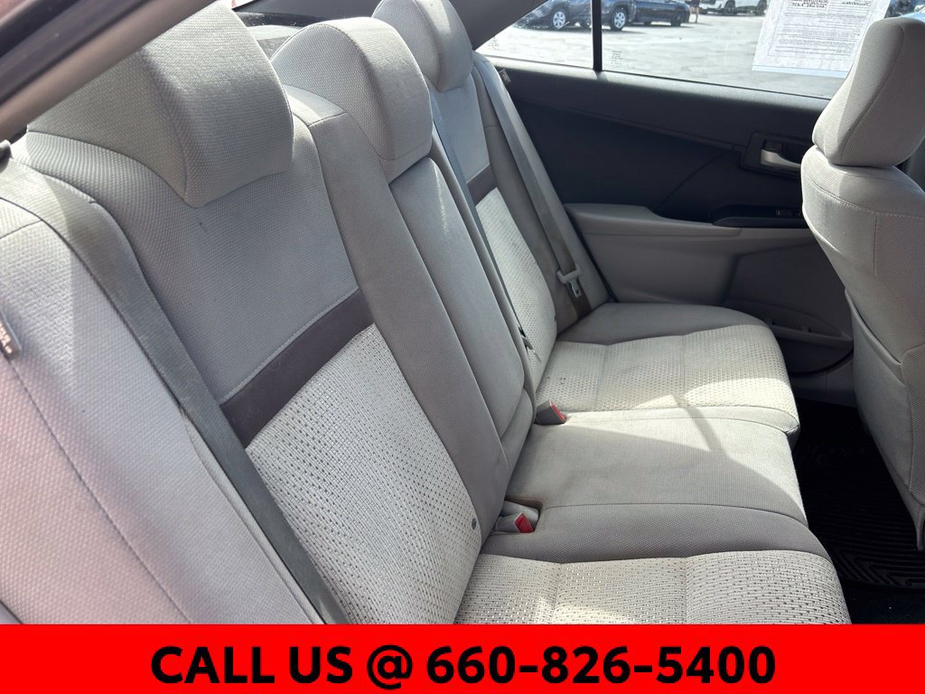 Used 2014 Toyota Camry LE FWD image 7