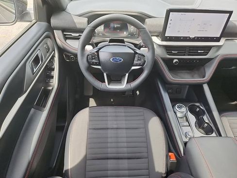 Certified 2026 Ford Explorer ST-Line w/ ST-Line Street Pack AWD/4WD image 8