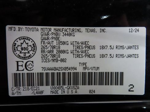 Used 2025 Toyota Sequoia SR5 image 71
