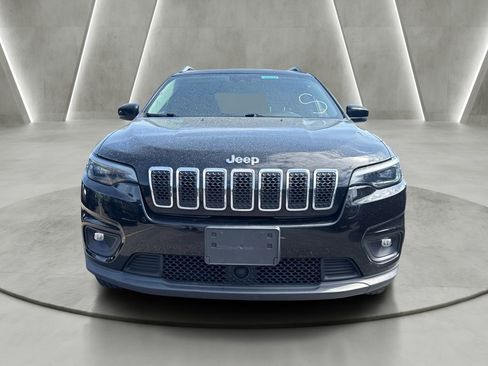 Used 2021 Jeep Cherokee Latitude Plus AWD/4WD image 2