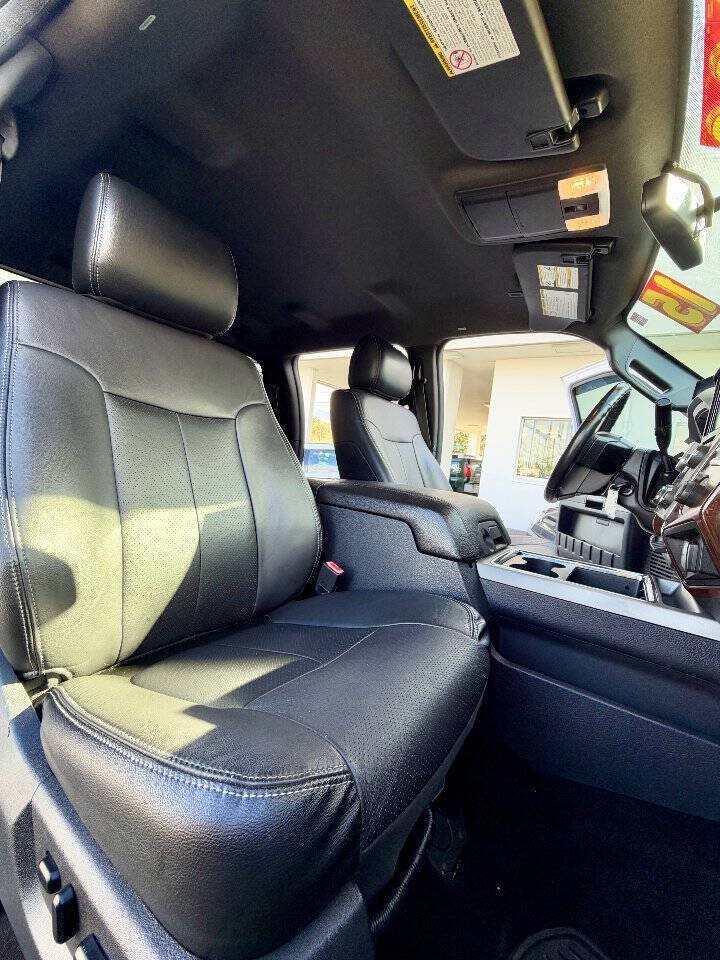 Used 2015 Ford F350 Lariat w/ Chrome Package AWD/4WD image 9