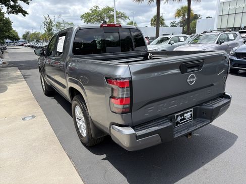 Used 2024 Nissan Frontier SV w/ SV Convenience Package RWD image 40