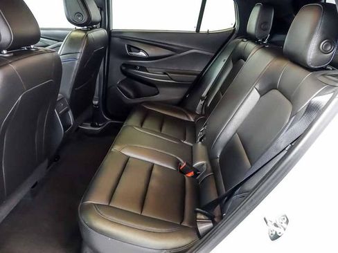 Used 2025 Buick Envista Sport Touring w/ Convenience I Package FWD image 15