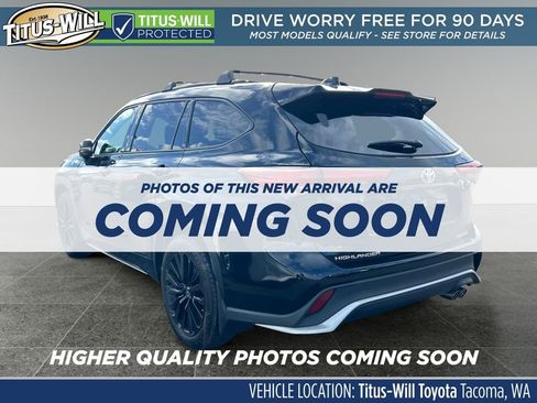 Used 2023 Toyota Highlander XSE image 3