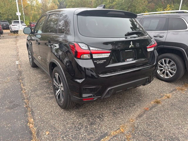 Used 2025 Mitsubishi Outlander Sport ES AWD/4WD image 3