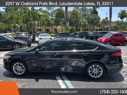 Used 2020 Ford Fusion SE FWD image 7