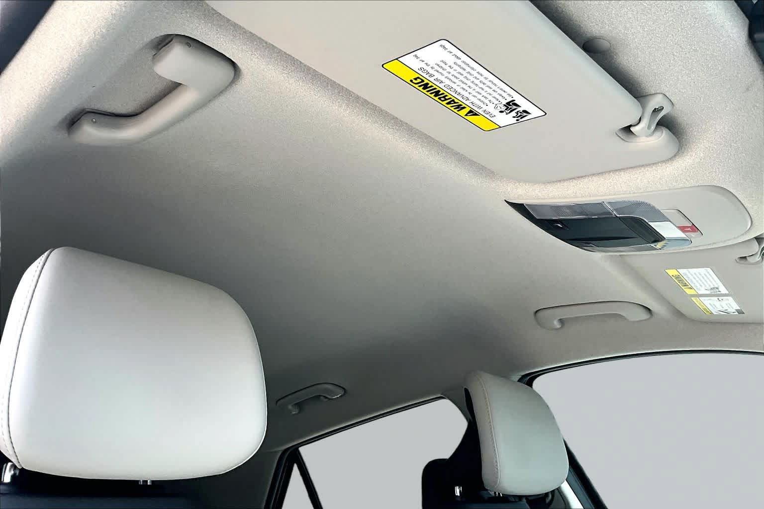 Used 2023 Kia Niro Wind FWD image 12