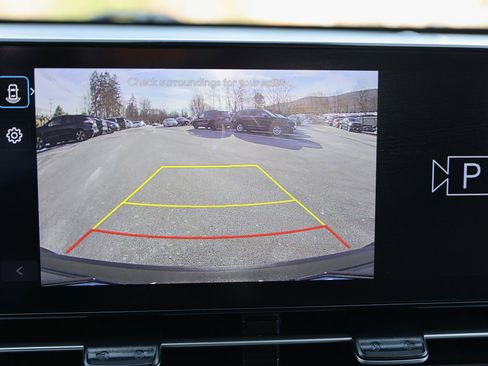 Certified 2025 Hyundai Kona SEL image 23