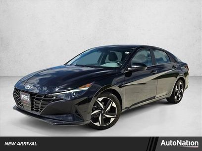 Used 2023 Hyundai Elantra SEL w/ Convenience Package
