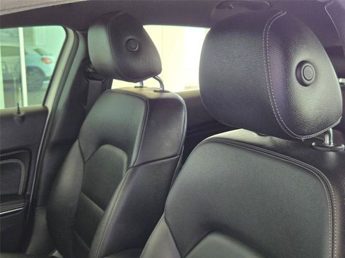 Used 2017 Mercedes-Benz GLA 250 image 11