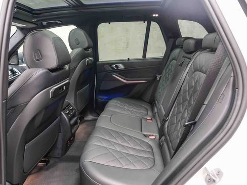 Used 2025 BMW X5 sDrive40i w/ Executive Package RWD image 23