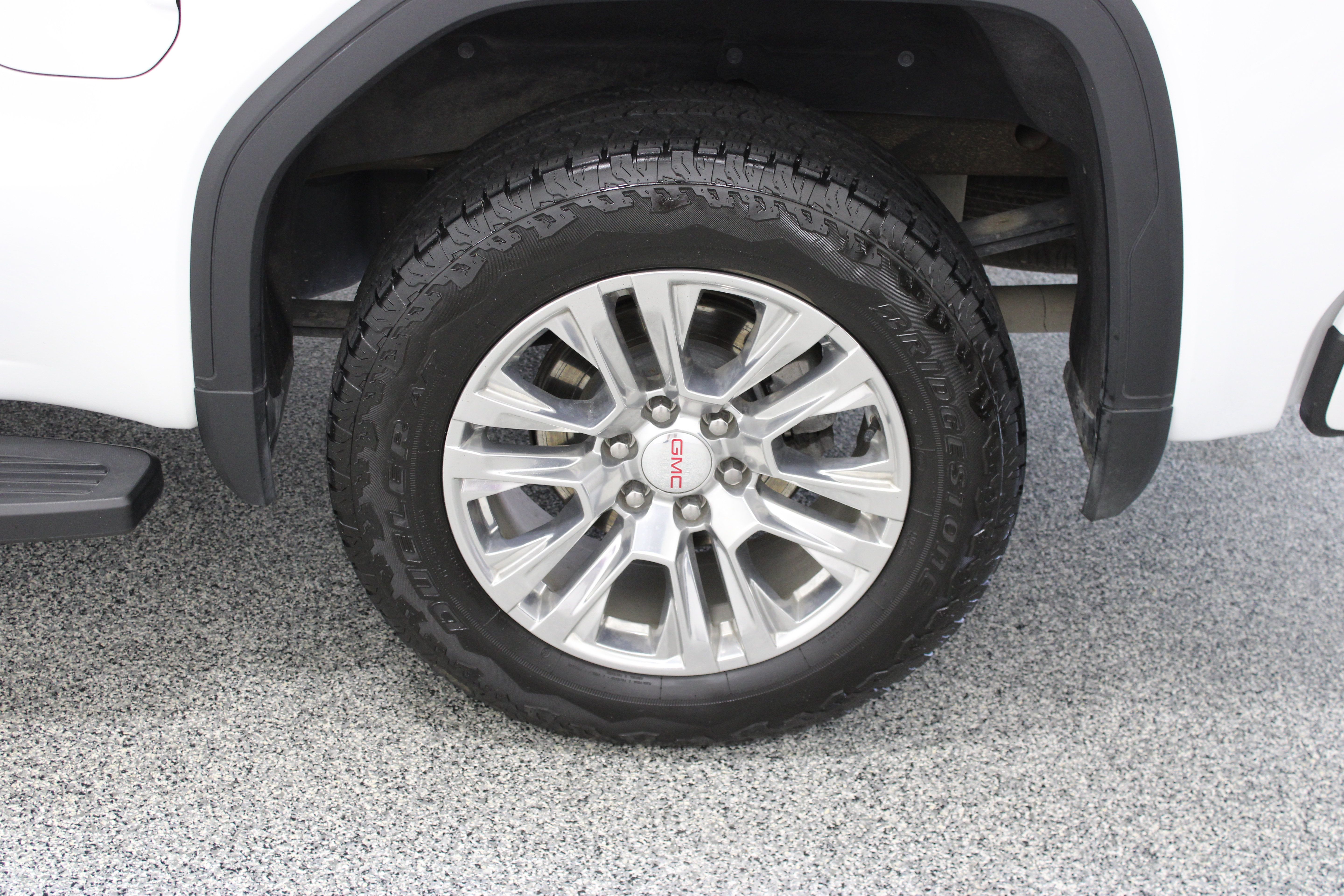 Used 2024 GMC Sierra 1500 Denali AWD/4WD image 12