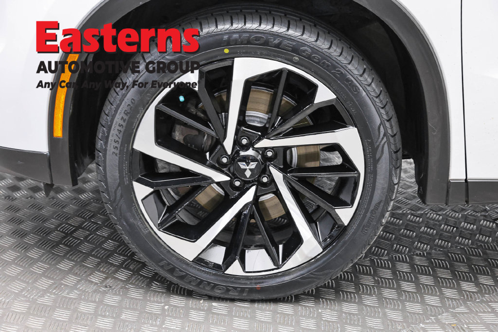 Used 2024 Mitsubishi Outlander SE AWD/4WD image 34