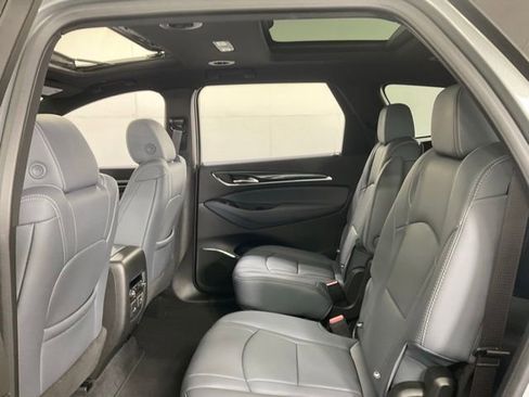 Used 2024 Buick Enclave Essence w/ Experience Buick Package AWD/4WD image 34