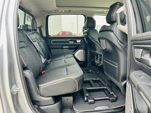 New 2026 RAM 1500 Tungsten w/ Trailer Tow Group AWD/4WD image 33