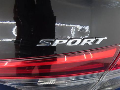 Used 2024 Honda Civic Sport image 15