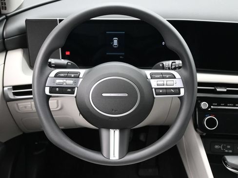New 2026 Hyundai Tucson SEL FWD image 19